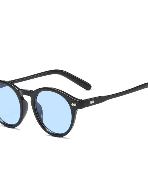 Load image into Gallery viewer, Retro Round Sunglasses
